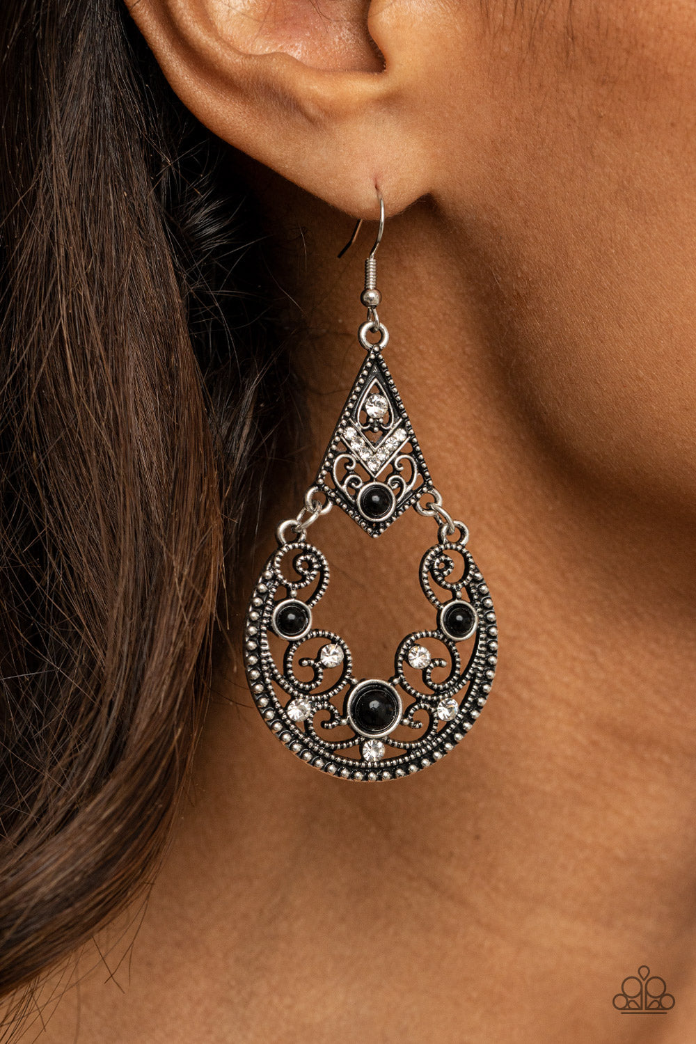 Bohemian Ball - Black - Paparazzi