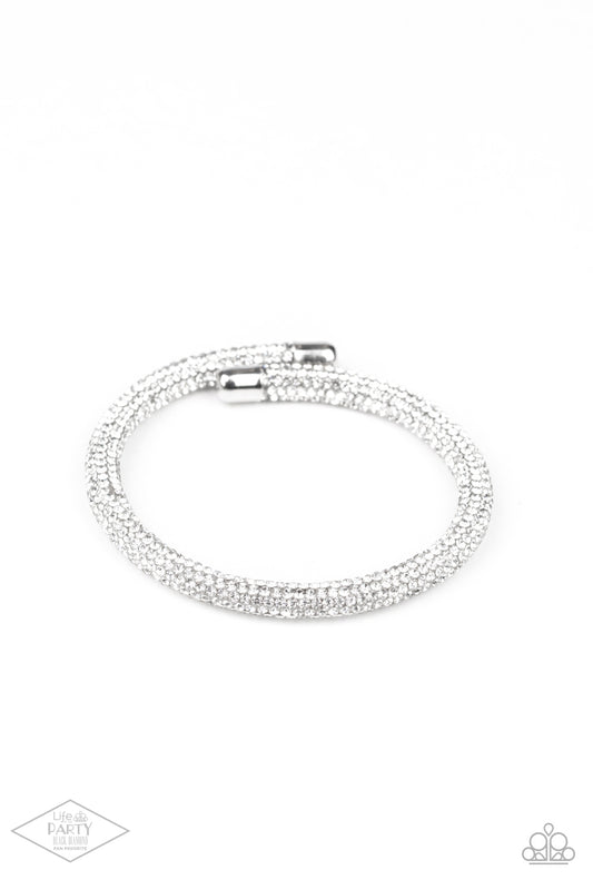 Stageworthy Sparkle - White - Paparazzi
