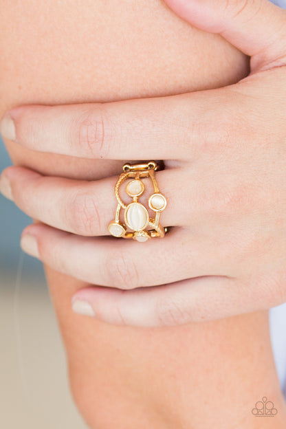Moon Mood - Gold - Paparazzi